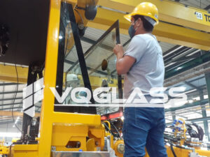 PARABRISAS DELANTERO - VENTA E INSTALACIÓN DE PARABRISAS - PARABRISAS VQ GLASS